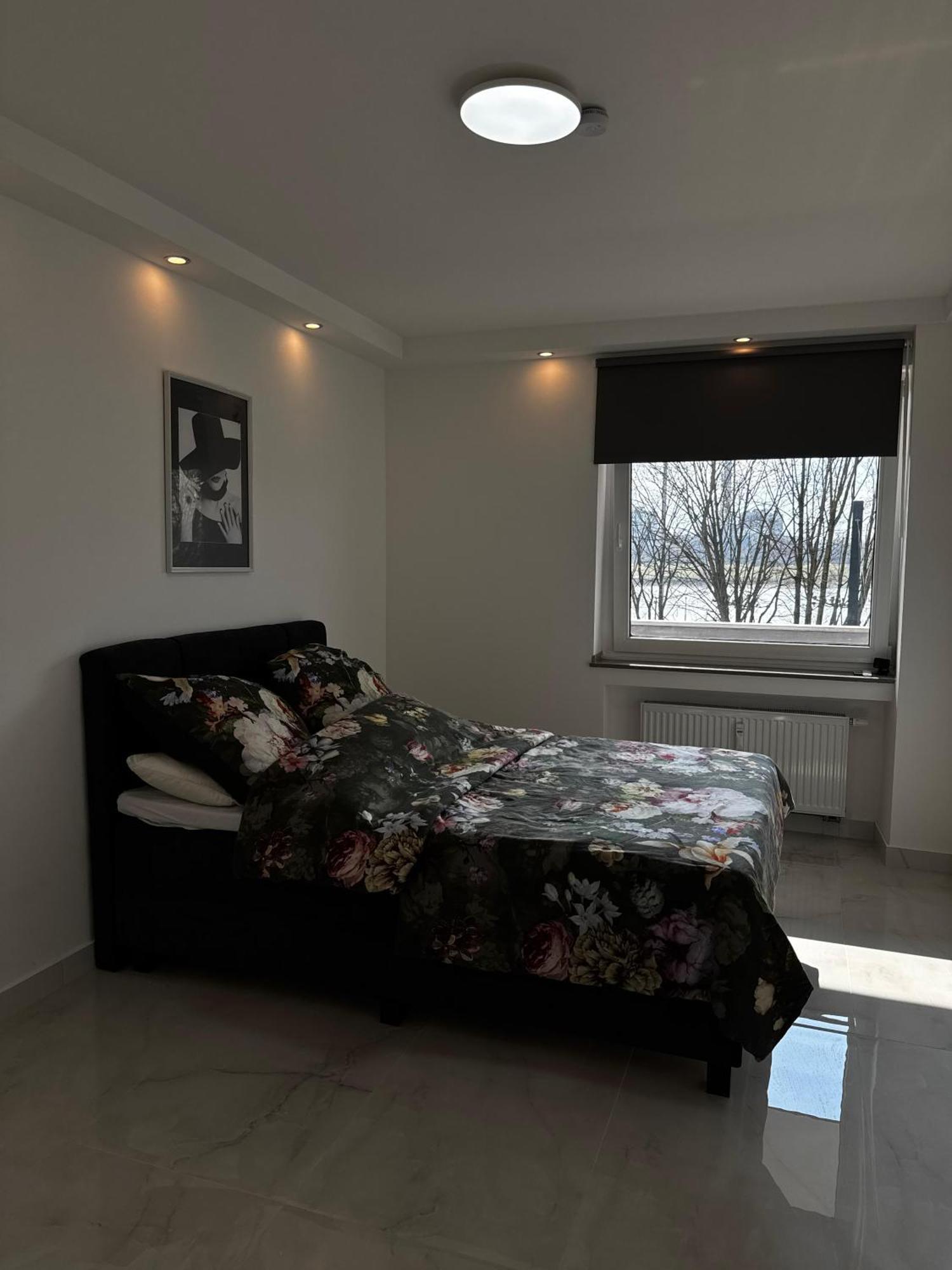 Luxus In Rheinblick Apartment Düsseldorf